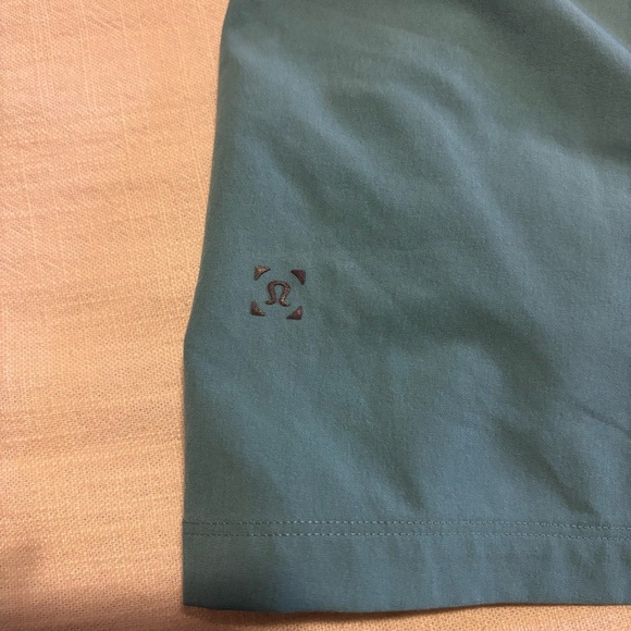 Men’s Lululemon Channel Cross Swim Short *5" - Picture 8 of 13